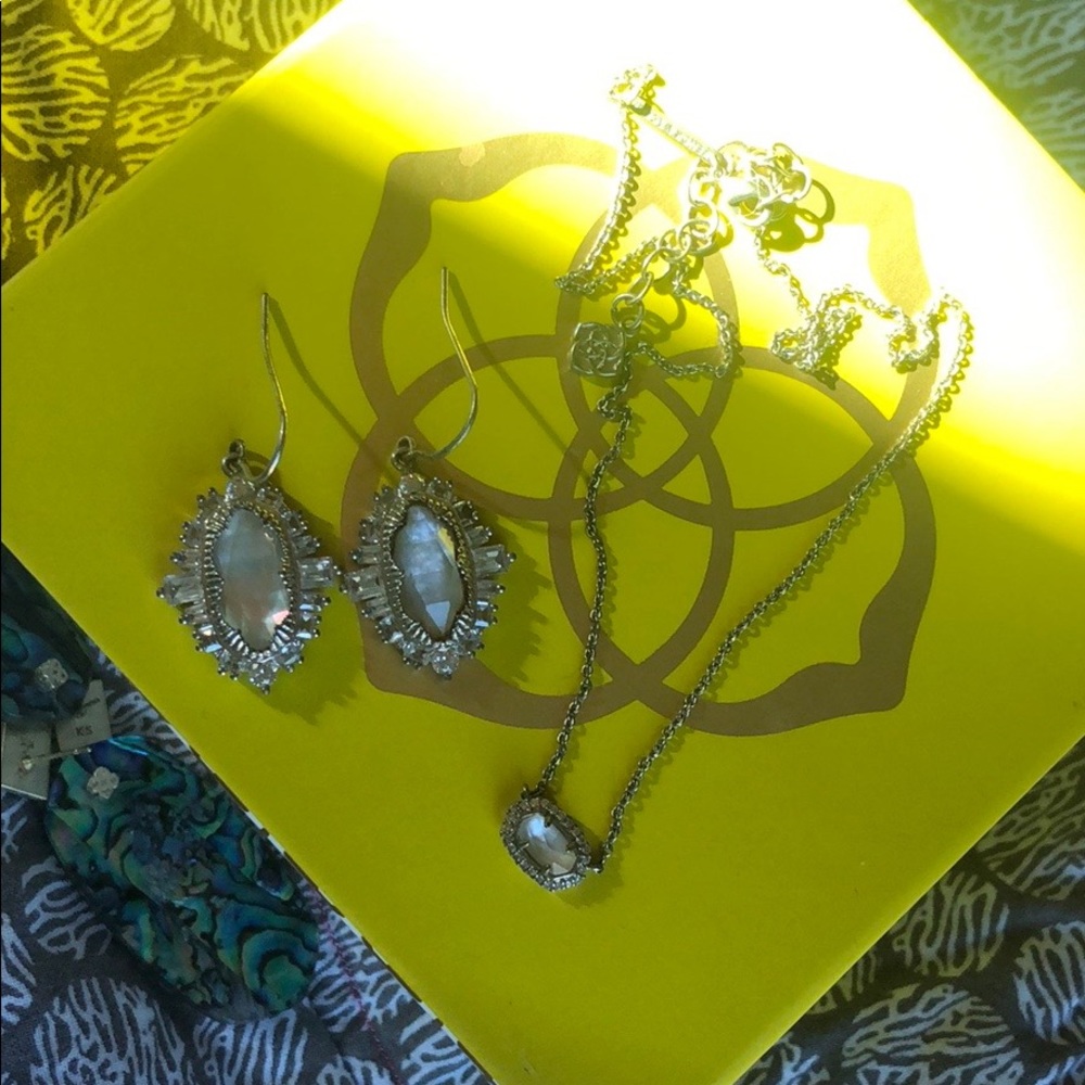 Kendra Scott bundle